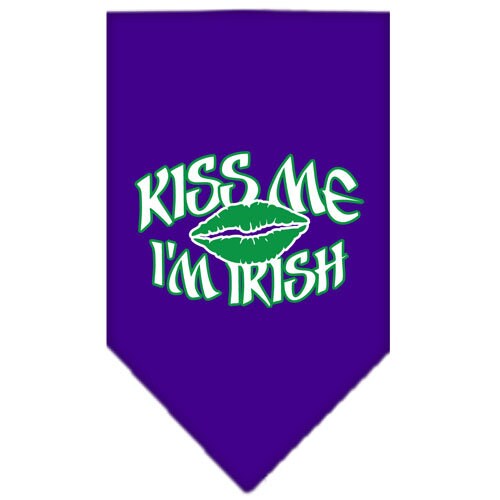 Pet and Dog Bandana Screen Printed, "Kiss Me I'm Irish"